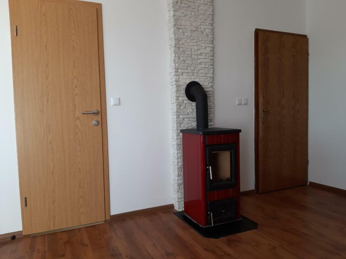 Apartman Igy Vinkuran Exterior foto